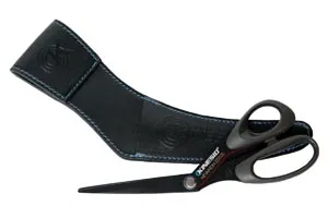 Kinesio Holding Corporation - DSN210-H - Pro Scissors with Holster (KNDSN210-H, 020411)