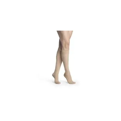 Sigvaris - 752CMSW33 - Womens Midsheer Calf High-Short