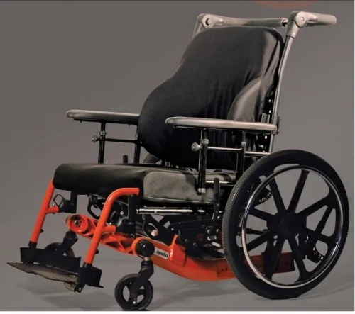 Future Mobility - 109T45 - SD AG 6 FM Capella Wheelchair